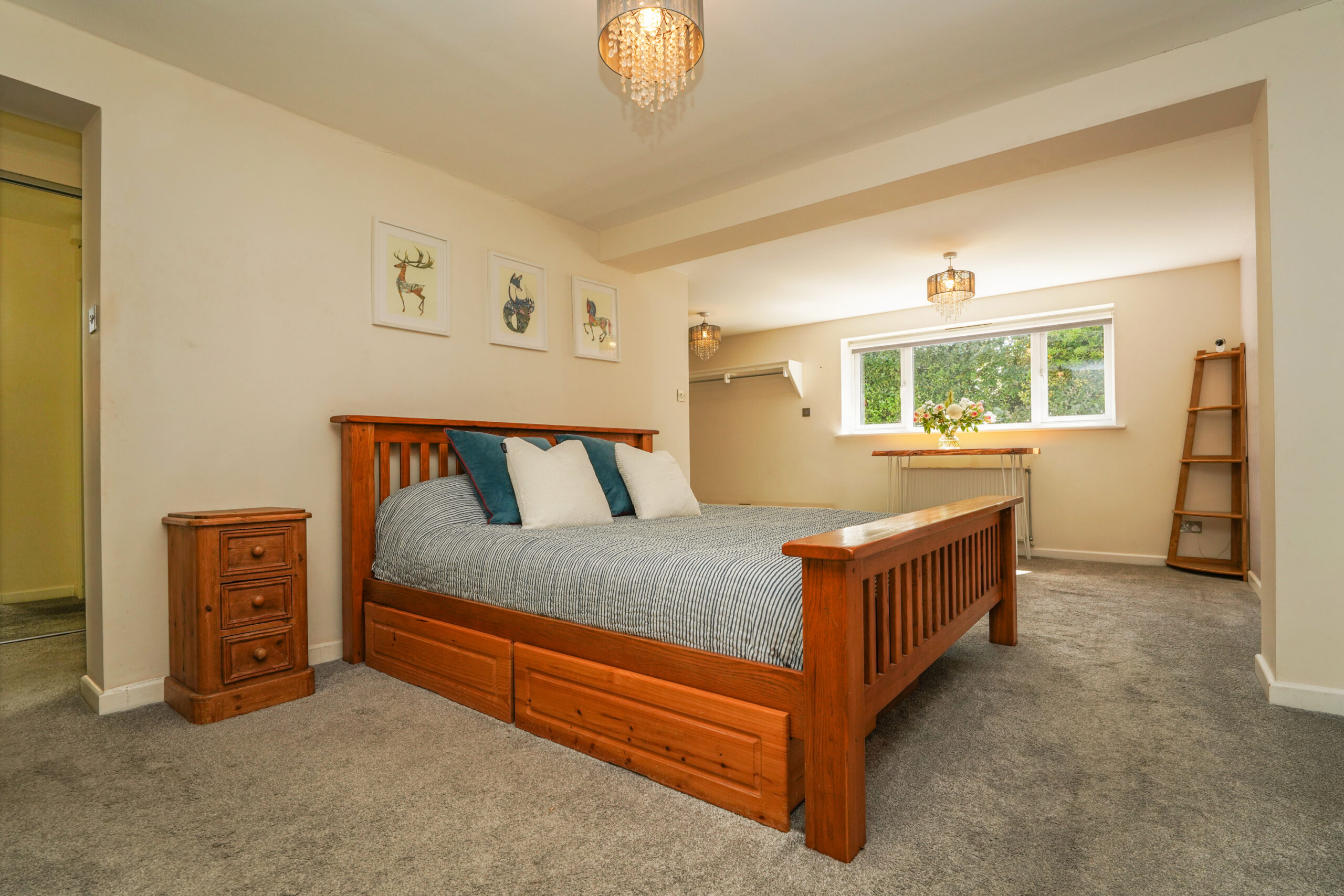 L816279-CHELTENHAM-12