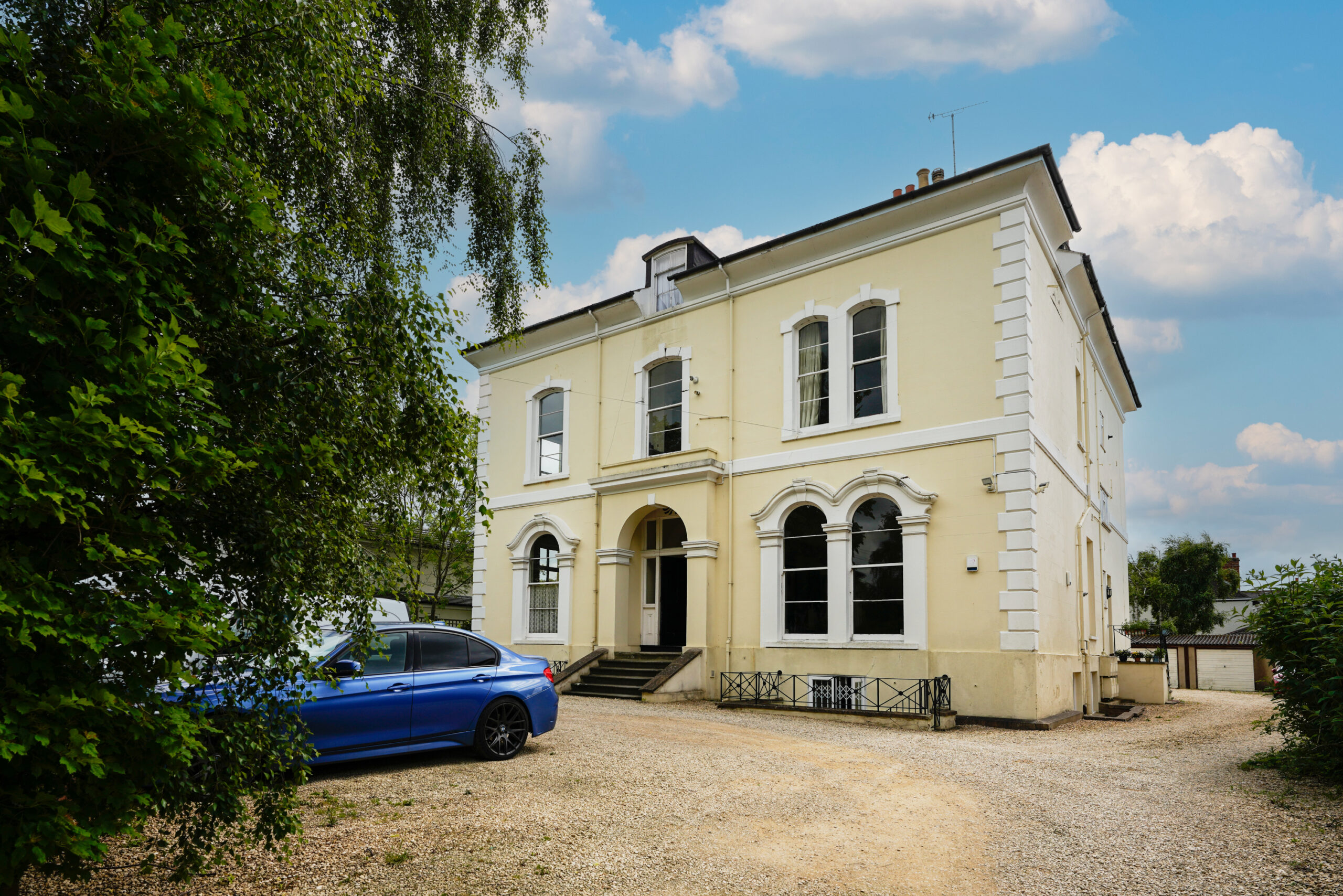 R211475-Cheltenham-10