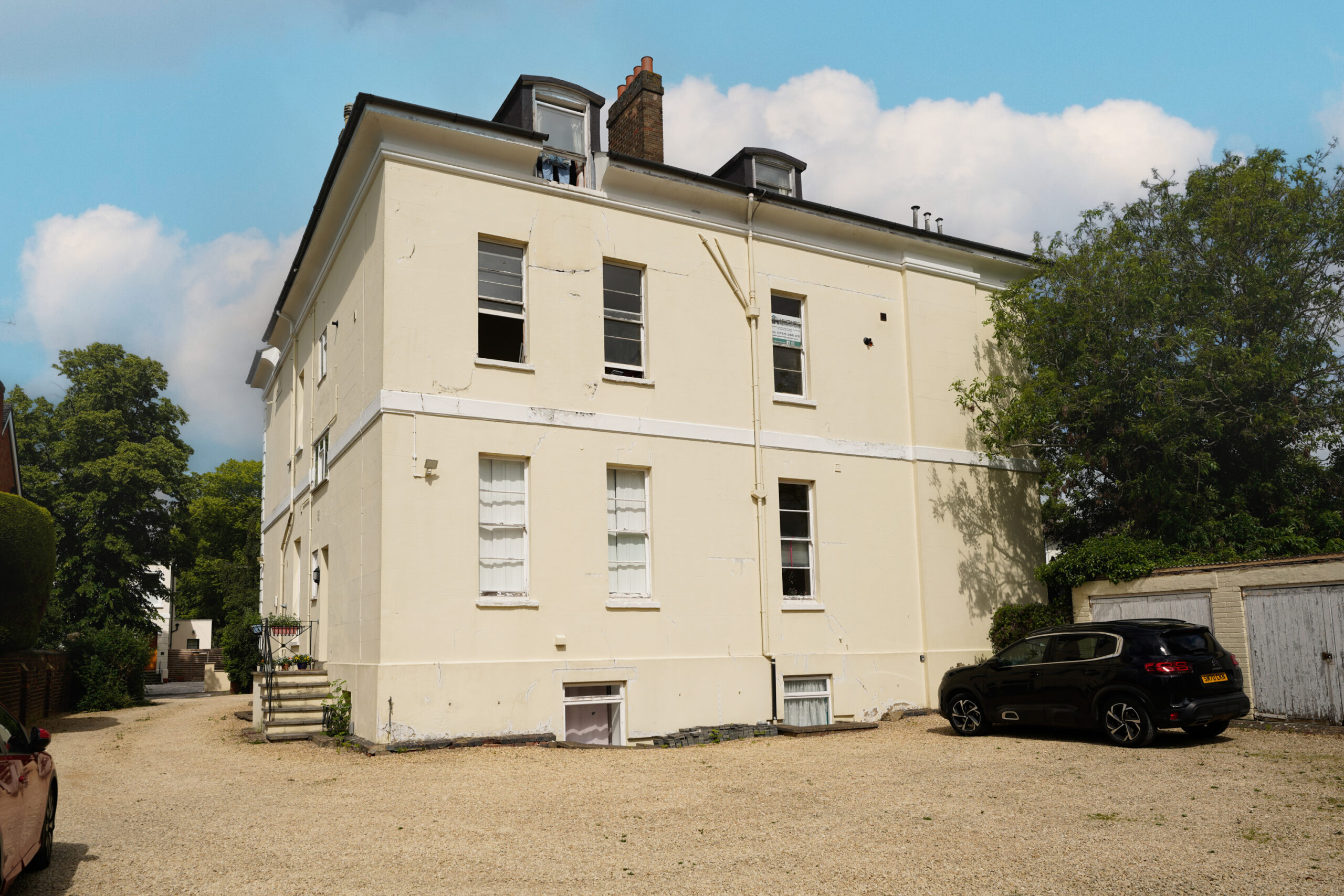 R211475-Cheltenham-11