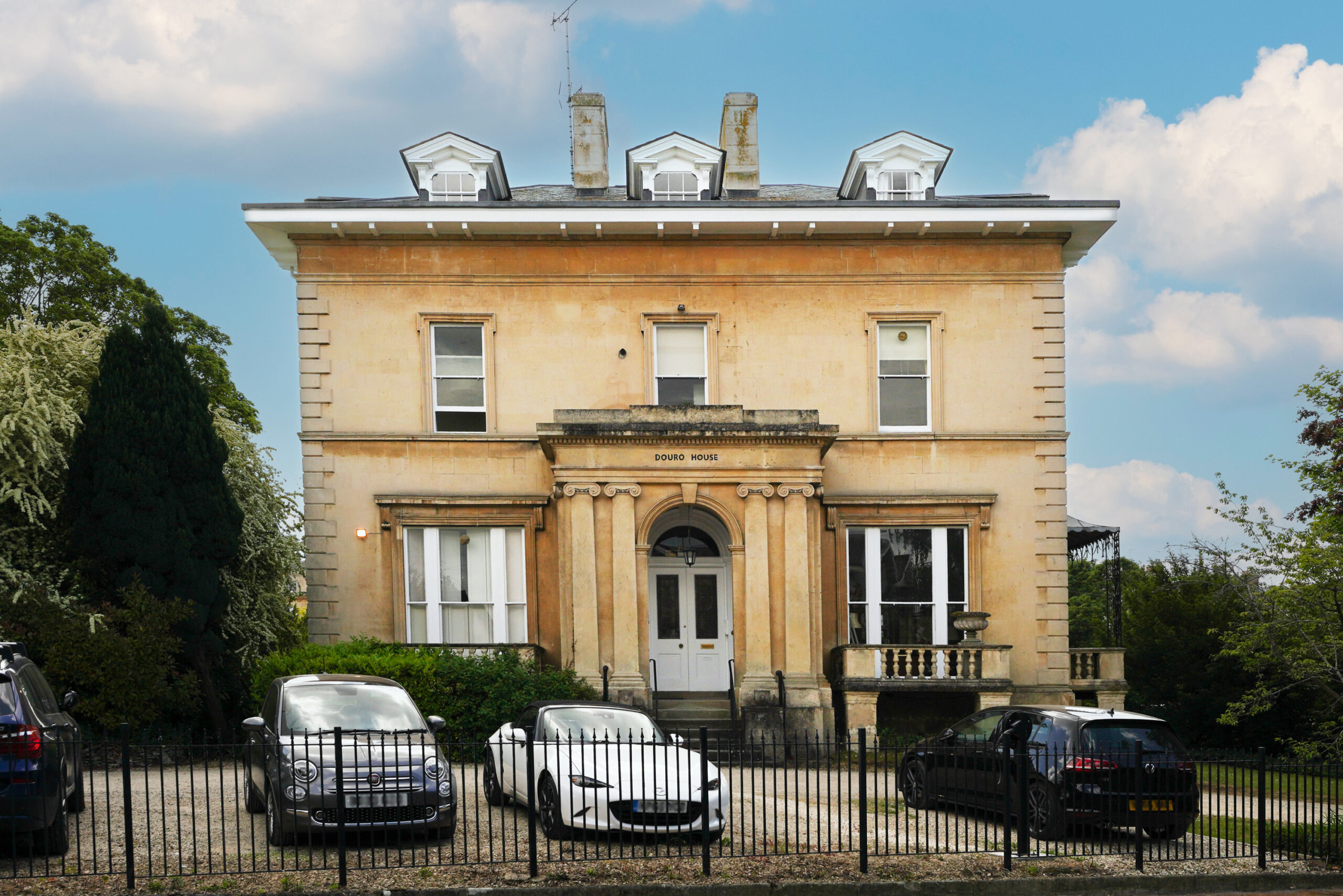 R178613-CHELTENHAM-12