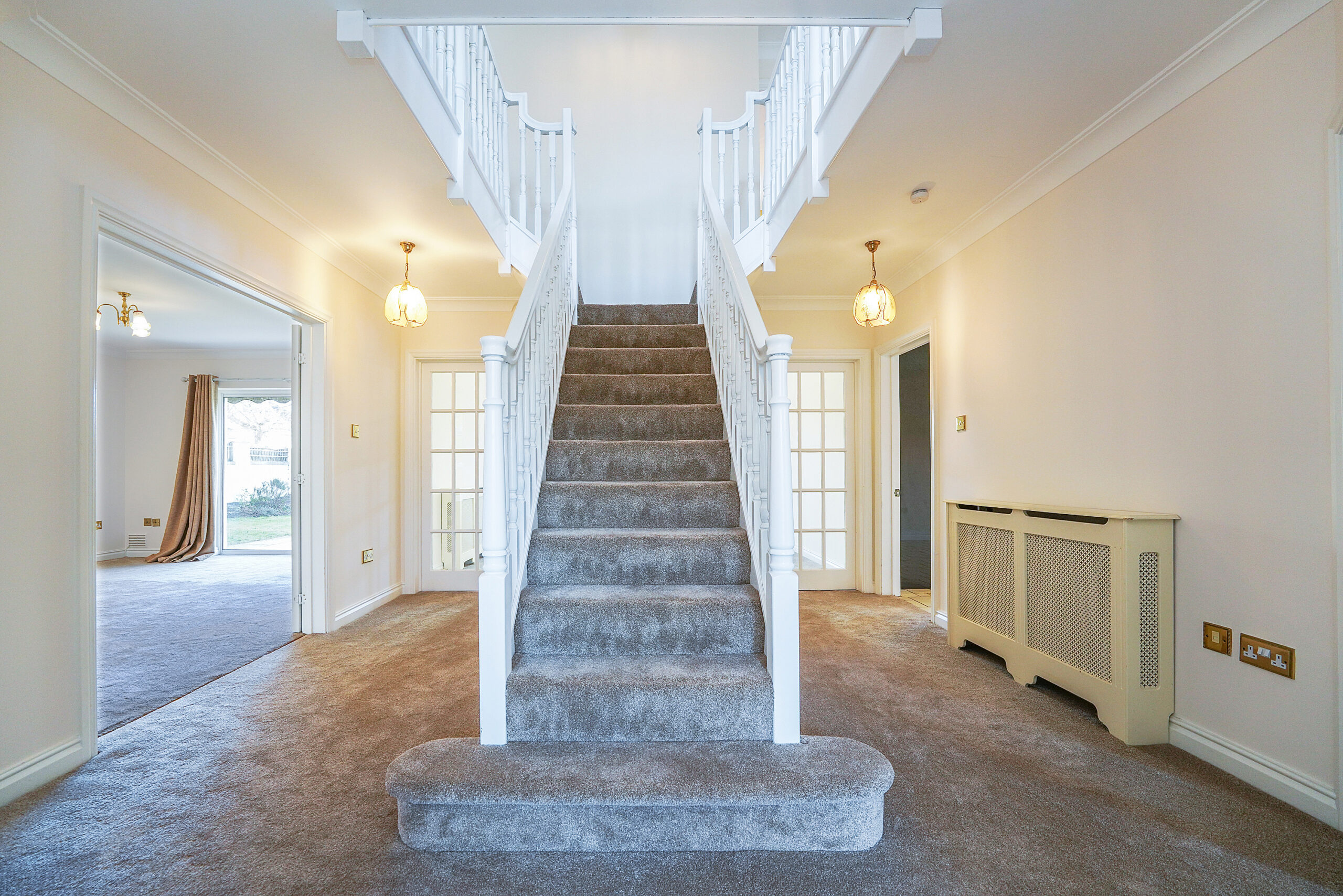 L819593-CHELTENHAM-11