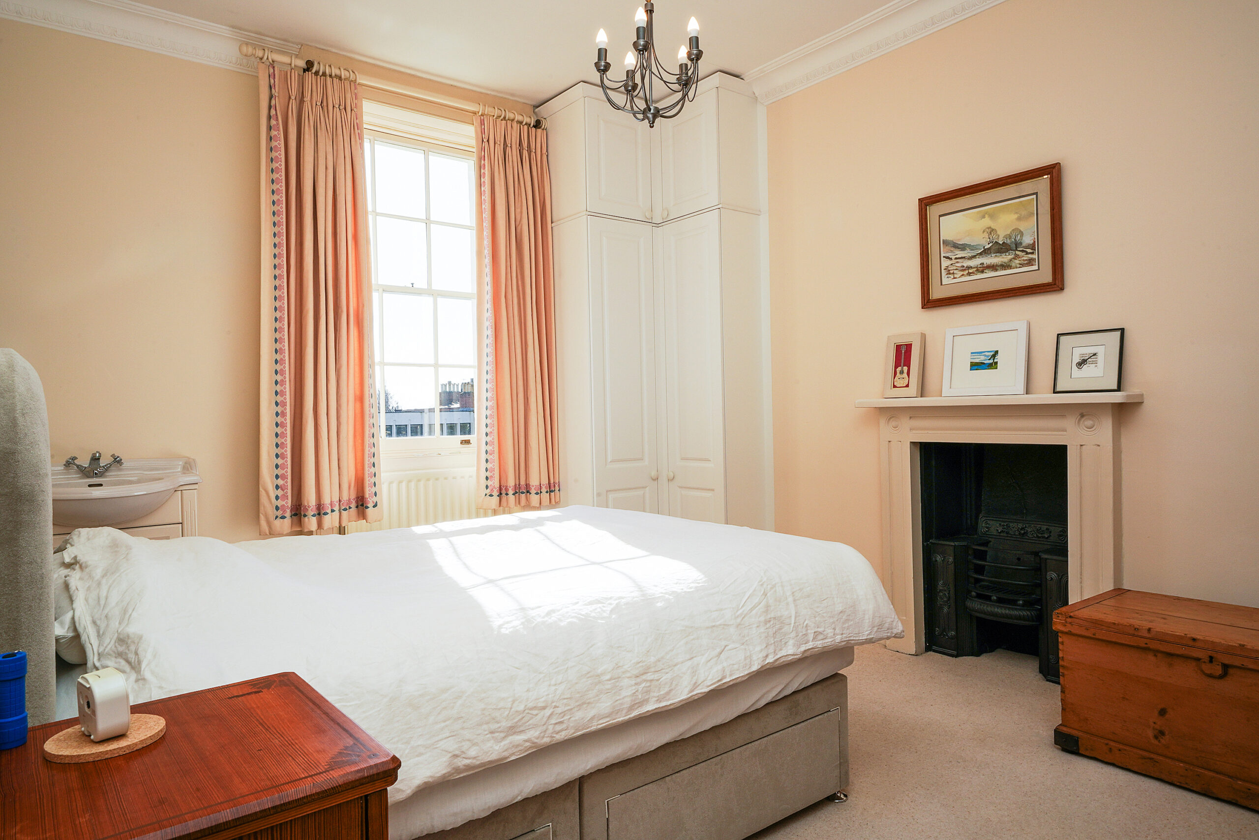 L821593-CHELTENHAM-12