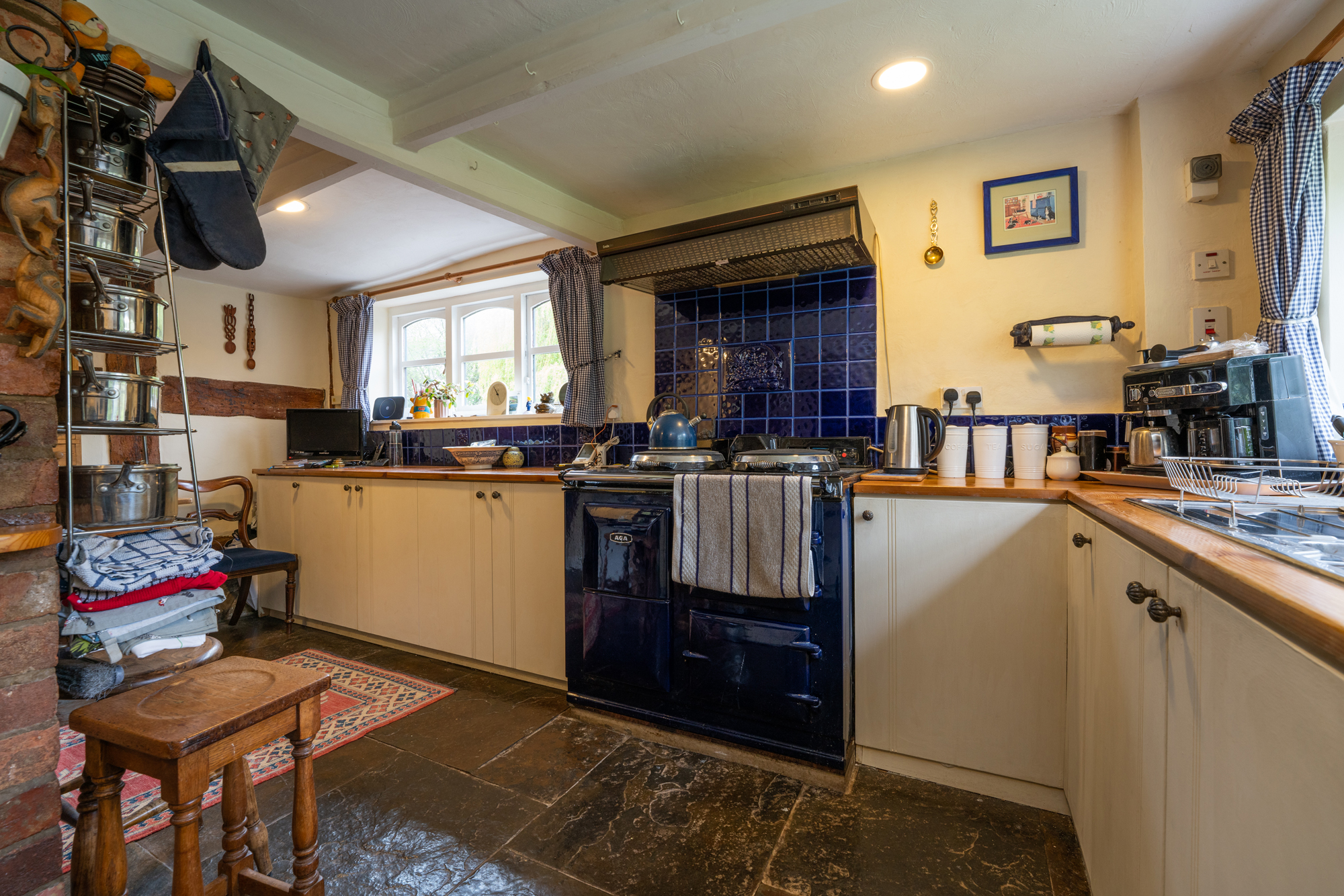 L811752-TEWKESBURY-11