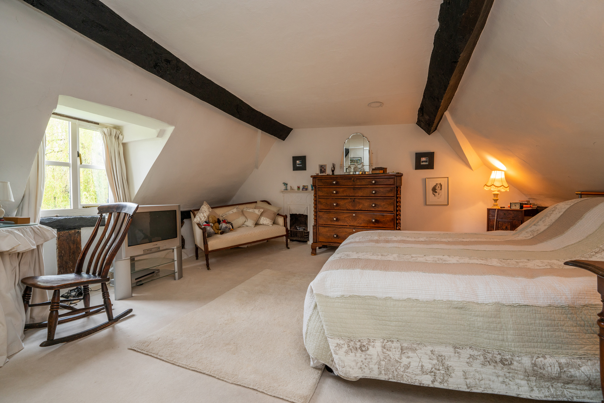 L811752-TEWKESBURY-12