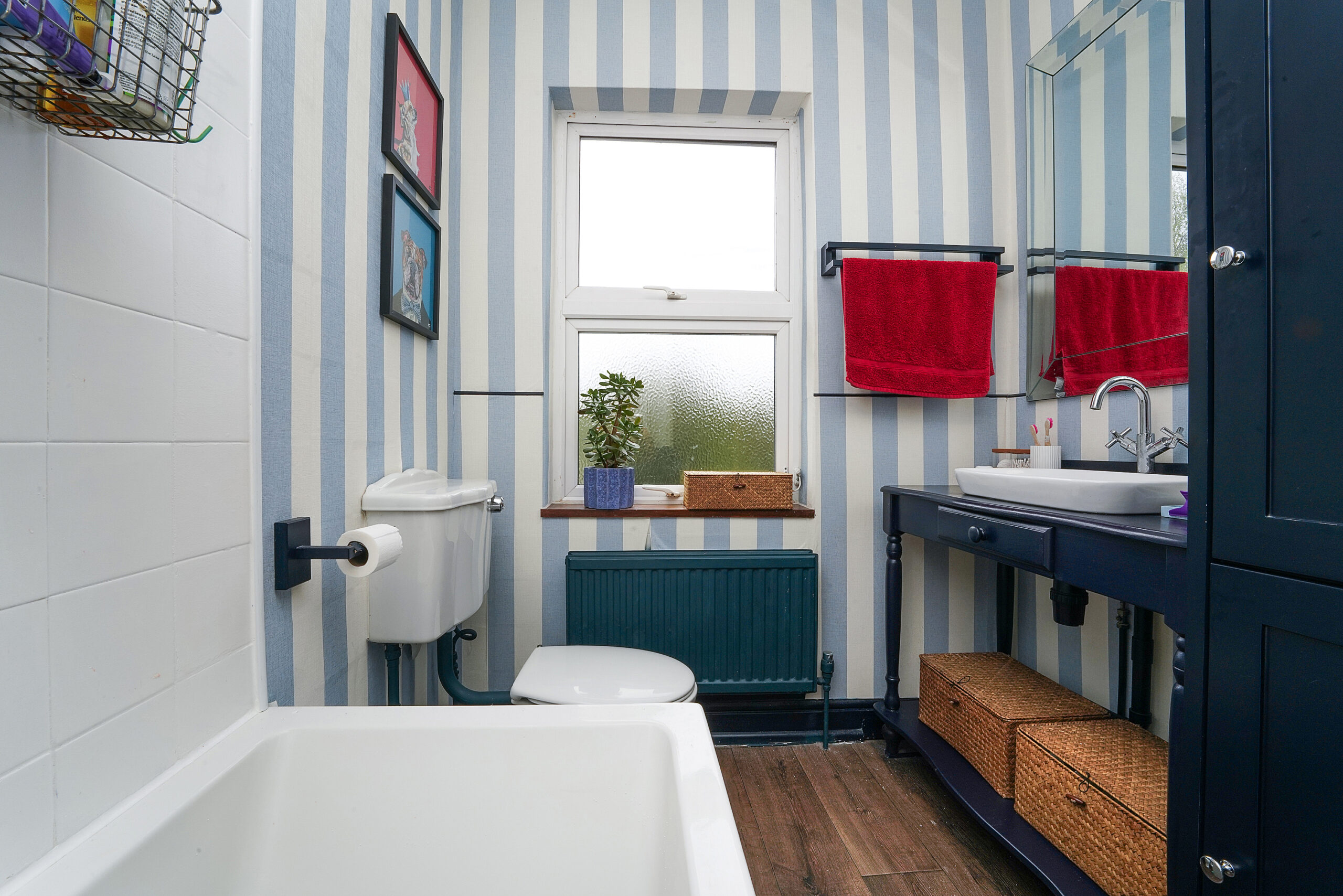 L822196-CHELTENHAM-10