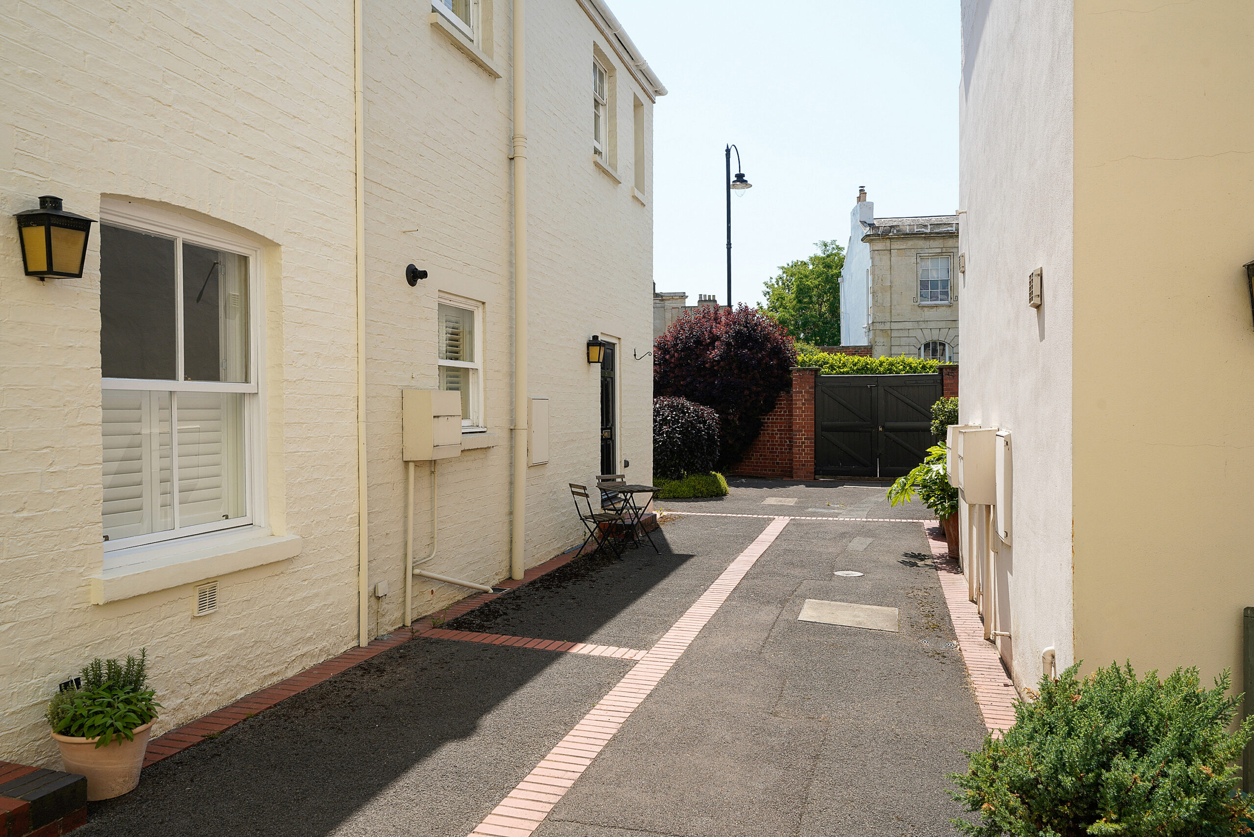 L822694-CHELTENHAM-12